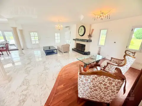 Casa en Venta en Fincas de San Vicente, USD 495.000