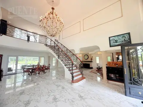 Casa en Venta de 4 dormitorios