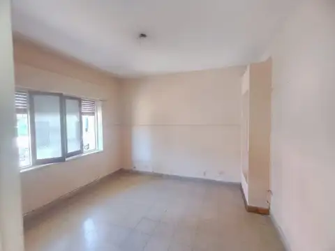 Local en Alquiler en Zona Centro, $ 700.000