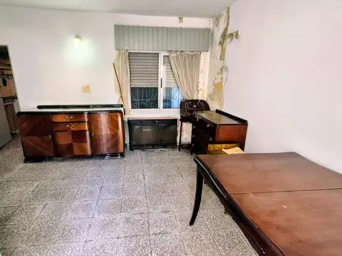 Depto Tipo Casa 2 ambientes con 1 baño