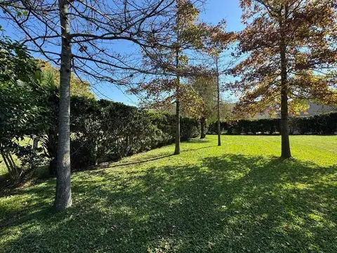 Terreno en Venta en Barrio Cerrado Las Orquídeas – Pilar