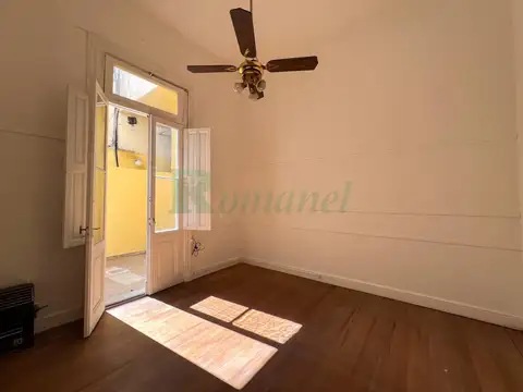 Tpo.csa 3amb amplio lum patio Pq Centen s/expen