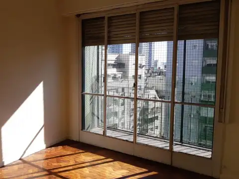 Av. Rivadavia 5400, Piso 12