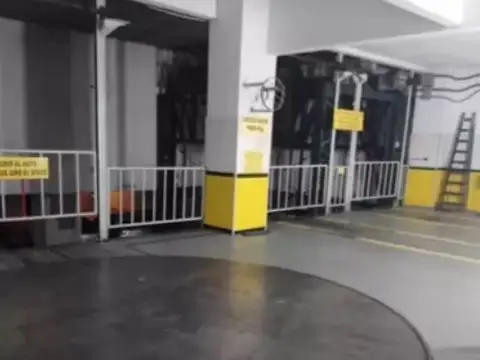 Cochera - Alquiler - Argentina, Capital Federal - Rivadavia 565