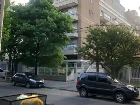 Departamento En Venta En Moron Centro