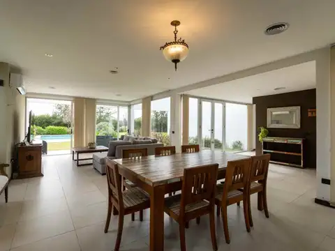Casa en Venta al Noreste