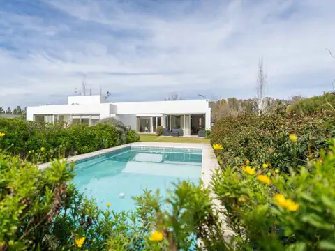 Casa en venta  Coronel Brand en Campos de Roca II
