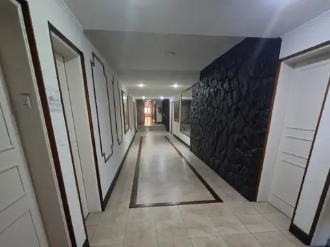 Oficina en Alquiler 60 años