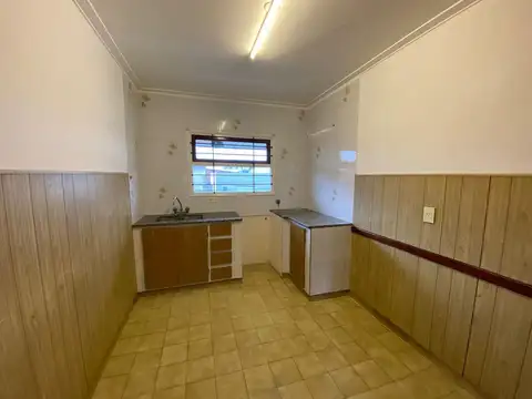 Depto Tipo Casa en Alquiler de 2 dormitorios