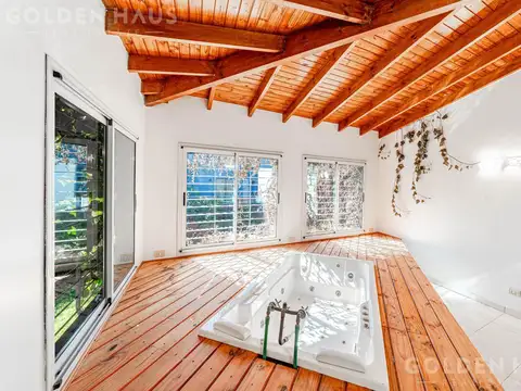 Casa en Venta al Oeste