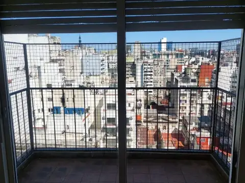 AV. CORDOBA 1840 OPORTUNIDAD