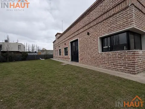 Casa 2 dormitorios en Barrio Privado Villa Muluen