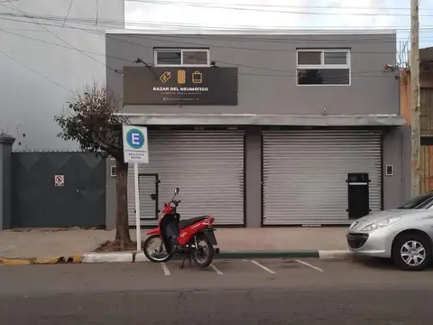 CASA + 2 LOCALES