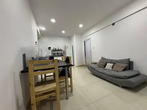 SE VENDE DEPARTAMENTO 1 DORM. CON COCHERA