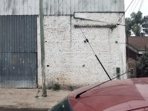Galpon en Venta 60  mts Fondo