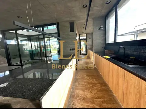 Casa en Venta en El Naudir, USD 650.000