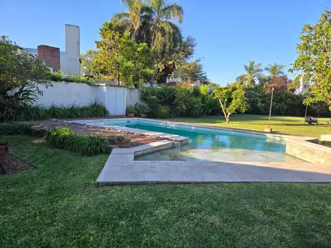 Casa en Alquiler 40 años