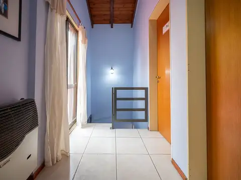 PH en venta de 2 dormitorios, patio y parrillero