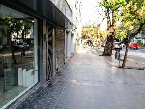 LOCAL EN ALQUILER SAN LORENZO Y ESPAÑA CIUDAD DE MENDOZA