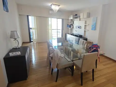 HERMOSO DEPARTAMENTO EN VENTA 4 AMB C DEP.    