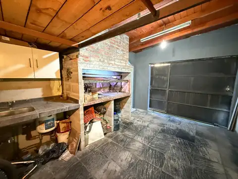 Depto Tipo Casa 3 ambientes con 2 baños