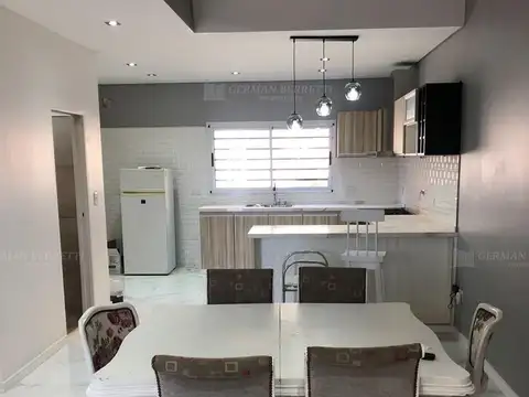 Casa en Venta en Lanús Este, USD 160.000