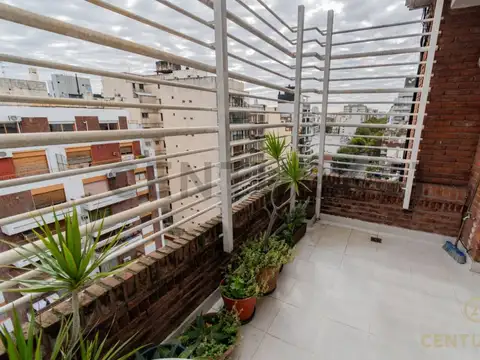 Departamento 4 ambientes con 2 baños
