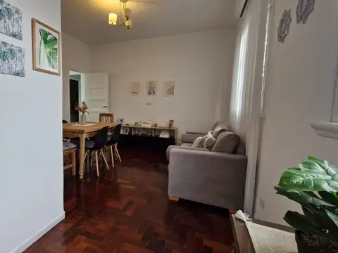 Avenida Hipólito Yrigoyen 7400