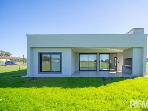 Venta casa 4 Amb a estrenar B° Nortes del Pilar.