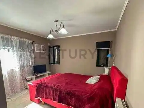 Venta Casa Quinta en Monte Grande/Pileta climatizada