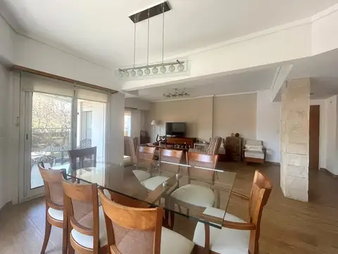 Departamento en Venta en La Lucila, USD 380.000