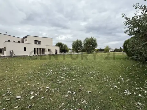 Terreno en Venta 22,16  mts Fondo