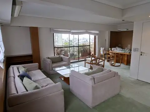 Piso de categoria al frente con cochera