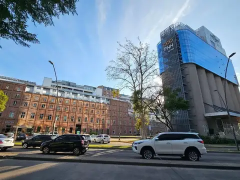 Av. Carballo 130