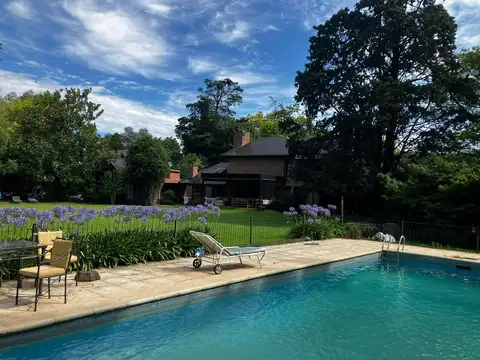 Casa en venta en Golf Club Argentino con 4 dormitorios y pileta