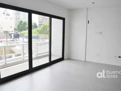 Departamento con balcon en San Telmo en Alquiler