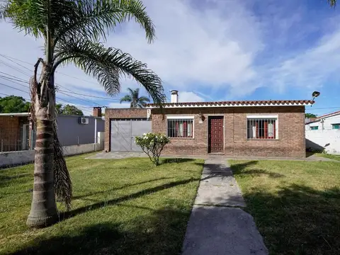 DOS CASAS EN PADRON UNICO EN PASO CARRASCO