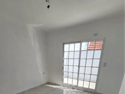 Departamento en Venta en Villa Dominico, USD 50.000