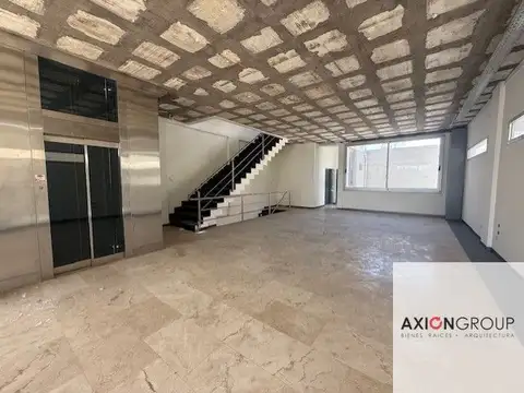 Calle 43 n 786 e 10 y 11  La Plata, 100
