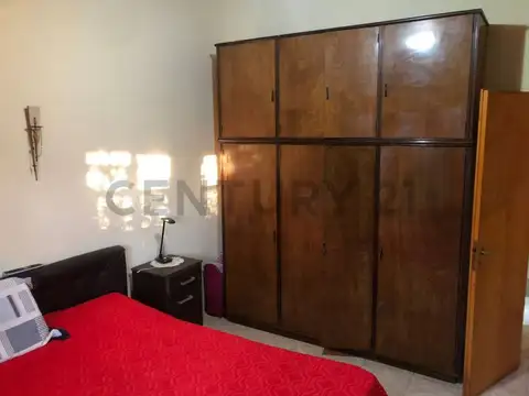 VENTA DE CASA 3 AMBIENTES EN GUERNICA