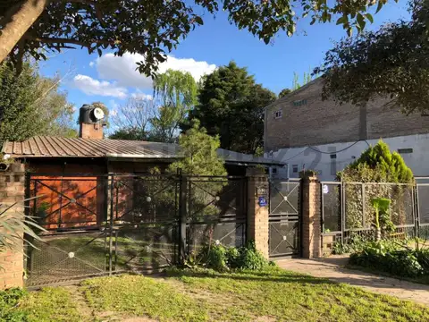 VENTA DE CASA 3 AMBIENTES EN GUERNICA