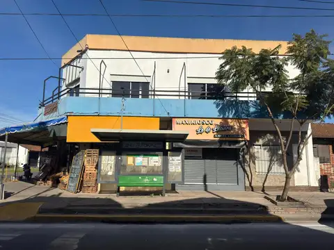 Local en 1er piso - EXCELENTE UBICACIÓN ITUZAINGÓ NORTE