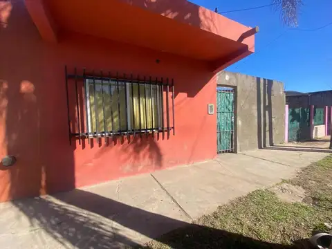 VENTA EN BLOCK – 3 DEPARTAMENTOS TIPO PH EN LOTE PROPIO