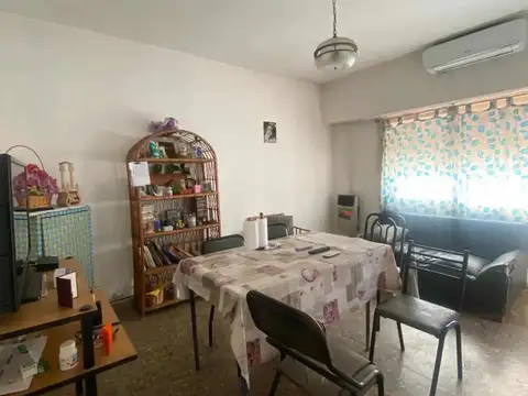 Maximo Aguirre 4000