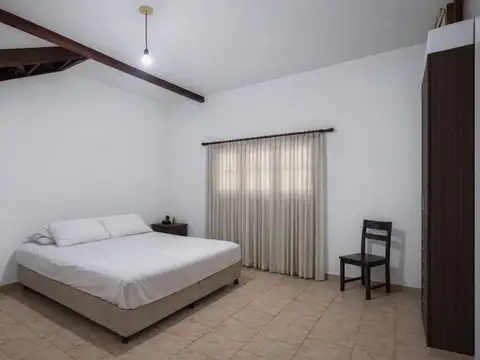 Casa 3 ambientes con 5 baños