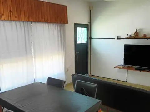 Depto Tipo Casa en Venta de 5 ambientes