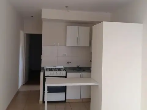 VENTA 1 DORMITORIO URQUIZA 3846 ESCALERA