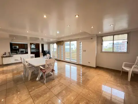 Salguero  al 2200