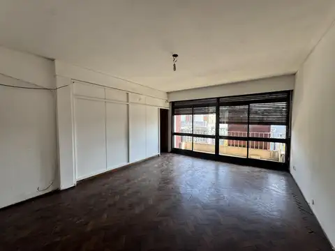 Departamento en Alquiler en Echesortu, $ 600.000