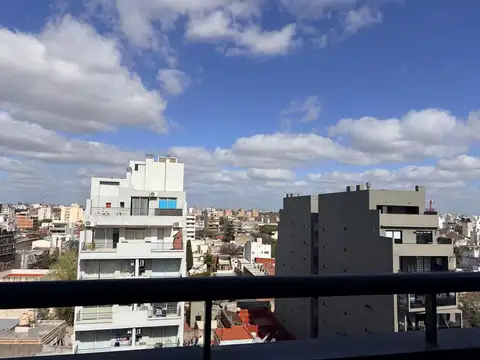 Departamento en Alquiler en Colegiales, $ 800.000